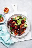 Veganer Rote-Bete-Salat mit Blutorangen und Koriander