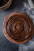 Schokoladen-Galette des Rois (Dreikönigskuchen, Frankreich) mit Schoko-Haselnuss-Creme zubereiten