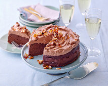 Schokoladenfondant-Torte mit roten Bohnen