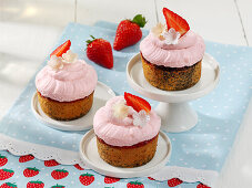 Individual strawberry shortcakes