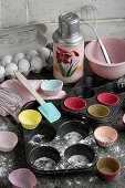 Baking utensils for baking muffins