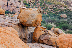 Felsformationen, Erongogebirge, Damaraland, Namibia, Afrika