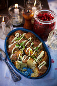 Crispy jacket potatoes with spring onions