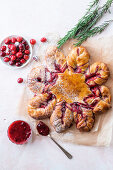 Cranberry star bread