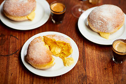 Pudding-filled doughnuts