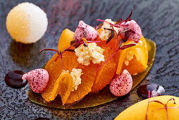 Clementines with beetroot
