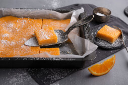 Vegan orange semolina pudding cake