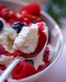 Crémet Nantais (curd dessert, France) with berries