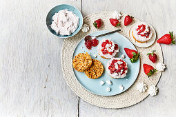 Strawberry tartlet with cornflake crust and topped with meringue