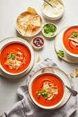 Tomatensuppe mit mexikanischer Salsa Macha