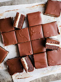 Minz-Brownies mit Schokoladen-Ganache