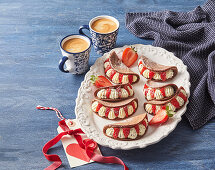 Pancake with strawberries and stracciatella cream