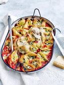 Spinach and ricotta stuffed pasta shell bake