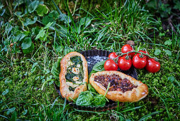 Börek with spinach and minced lamb