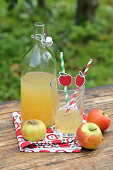 Spice drink with apple cider (for digestive problems)