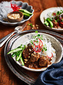Satay pork stew