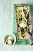 Creamy woodruff stracciatella ice cream (without ice cream maker)