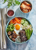 Bibimbap (Korean rice bowl)