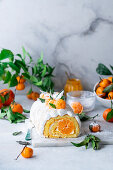 Clementine roll with meringue