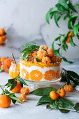 Clementinen-Trifle mit Sauerrahm und Clementinenquark