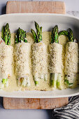 Spargel-Cannelloni aus dem Ofen