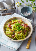 Spaghetti with courgette and pancetta