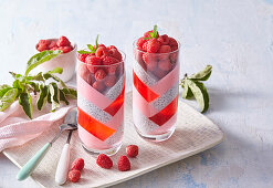 Yoghurt dessert with raspberries and chia seeds