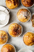 Apple muffins