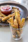 Crispy courgette fries in jars