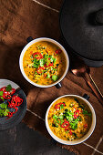 Asiatische Erbsen-Curry-Suppe