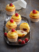 Cupcakes with crème brûlée and raspberry filling