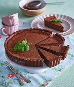 Chocolate tart with mint