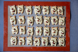 Butterplätzchen in Form von Bärchen