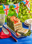 Sandwich cake with asparagus and prawns