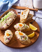 Bagutte with tuna spread and egg