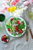 Asparagus strawberry salad