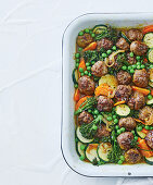 Curried sausage meatballs with vegetables