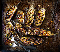 Roasted aubergines with garlic