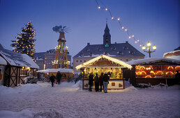 Christmas market, Annaberg-Buchholz, Ore Mountains, Saxony, Germany