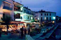 Harbour Promenade Costa Brava, Restaurants on Harbour Promenade by night, Calella de Palafrugell, Costa Brava, Catalonia, Spain