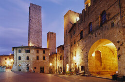 Piazza Duomo, San Gimignano, Toskana, Italien