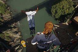 Bungy jumping above Karawau River, Bungee-jumping, Kawarau suspension bridge, founded A J Hackett, Queenstown