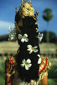 Temple dancer at Angkor Wat, Angkor Wat, Siem Raep Cambodia, Asia