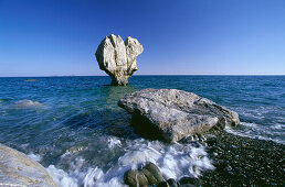 Fels im Meer, Preveli-Strand, Kreta, Griechenland