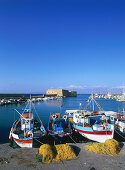 Kastell, Fischerboote, Venezianischer Hafen, Iraklion, Kreta, Griechenland