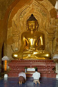 Buddha statue in Htilo Minlo Pahto, Buddhafigur in Htilominlo Temple in Pagan, gebaut 1218 Buddha statue in Hti Lo Min Lo Temple, built in 1218