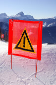 Warning sign, Gruppo della Marmolada, Dolomites, Italy