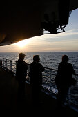 Sonnenuntergang, Kreuzfahrtschiff MS Delphin Renaissance, Kreuzfahrt Bremerhaven - Südengland, England
