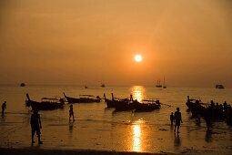 Boats anchoring at Hat Rai Leh, Railey West in sunset, Laem Phra Nang, Railay, Krabi, Thailand, after the tsunami