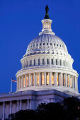 Der Kapitol bei Nacht, Sitz des Kongresses, der Legislative der Vereinigten Staaten von Amerika, Washington DC, Vereinigte Staaten von Amerika, USA